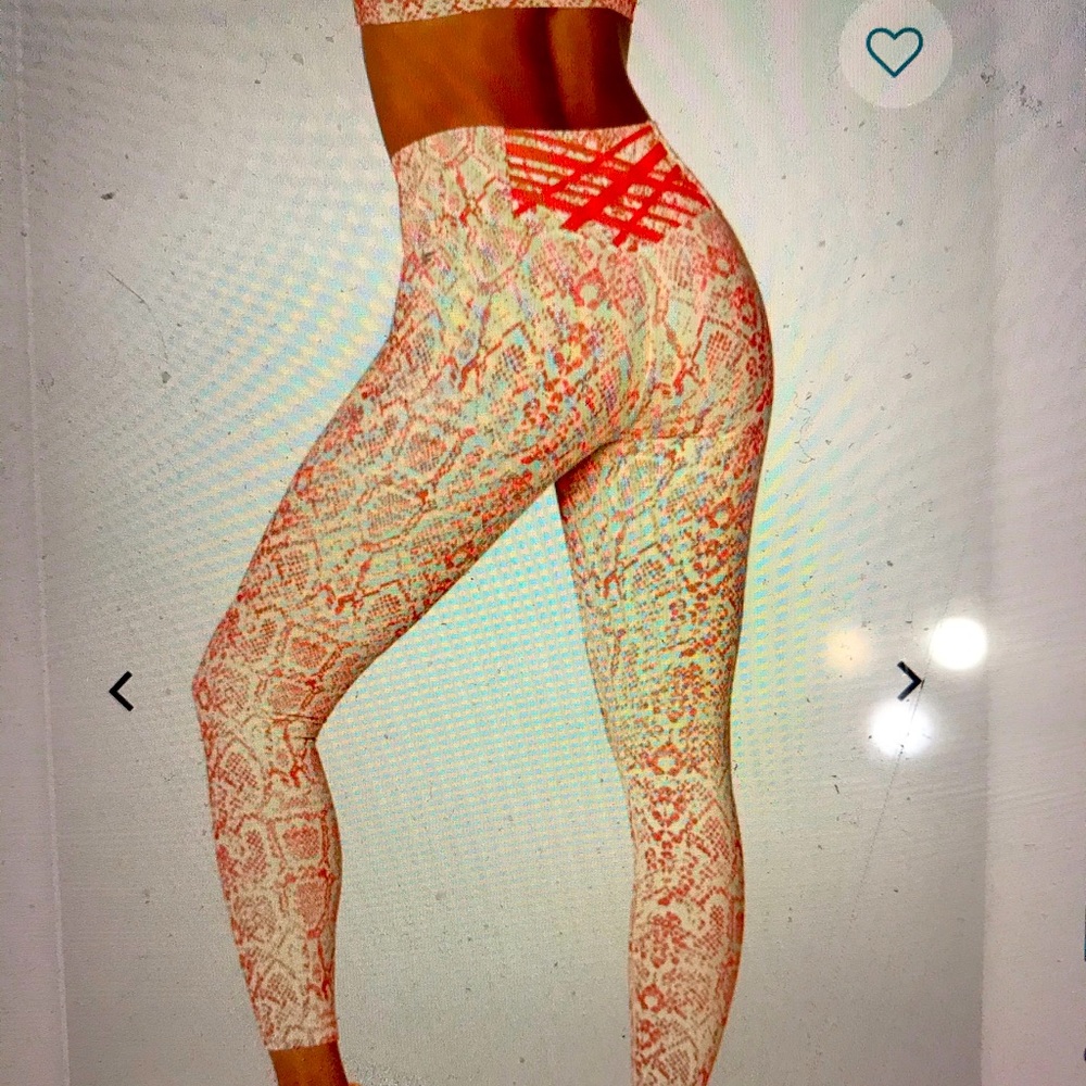 Fabletics power hold leggings